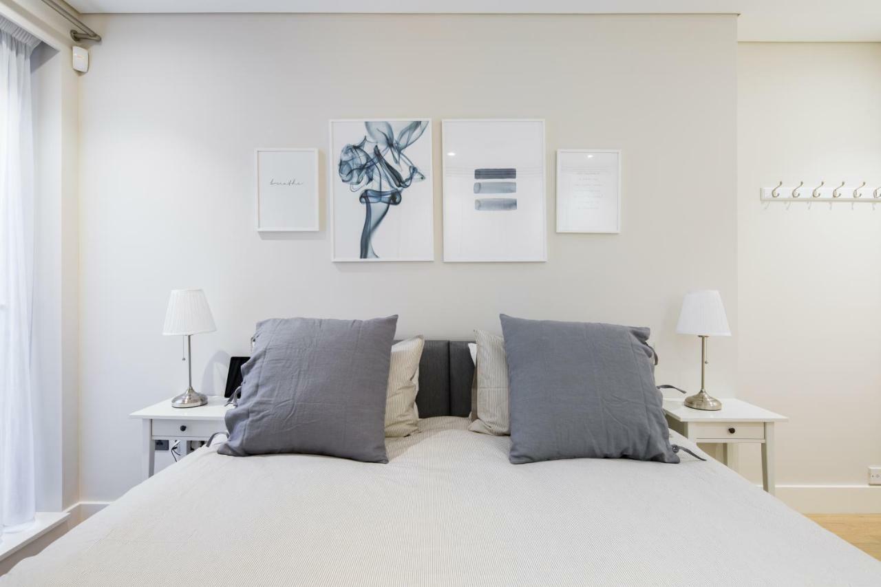 VI Castle Lane Apartment London Luaran gambar