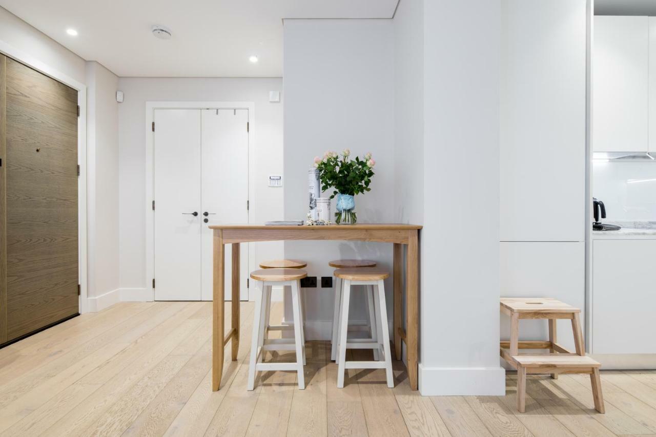 VI Castle Lane Apartment London Luaran gambar