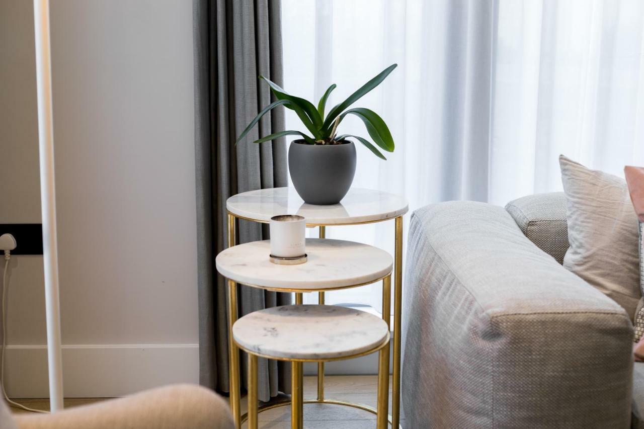 VI Castle Lane Apartment London Luaran gambar